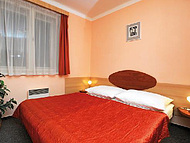 Parkhotel SKALN MSTO *** ***, Paezsk Lhota