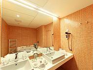 Hotel THERMANA PARK LAKO **** ****, Lako