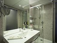 Hotel THERMANA PARK LAKO **** ****, Lako