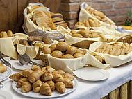 Hotel ZELENI GAJ - Terme Banovci *** ***, Verej